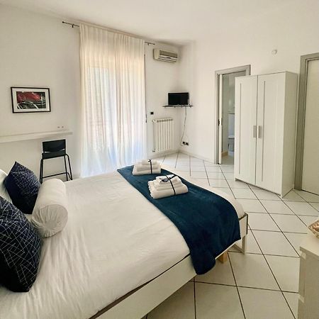Suite 84 Holiday Home Salerno Kültér fotó