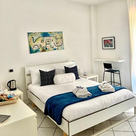 Suite 84 Holiday Home Salerno Kültér fotó