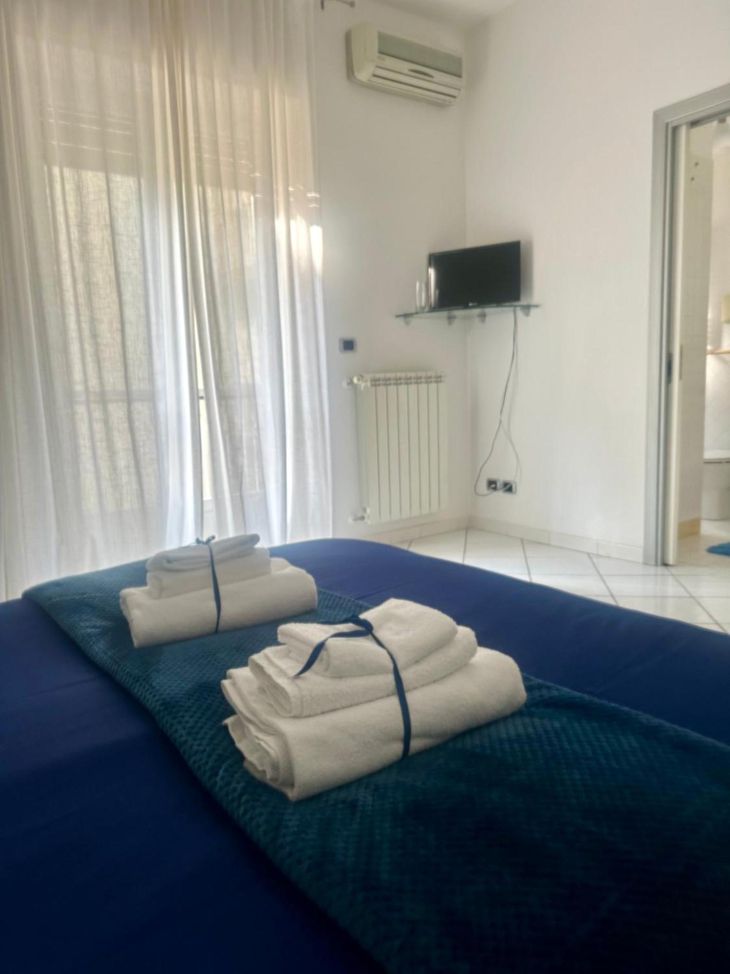 Suite 84 Holiday Home Salerno Kültér fotó